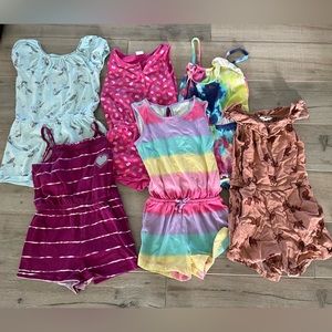 Lot of girls rompers 🎀 (mixed brands/sizes)